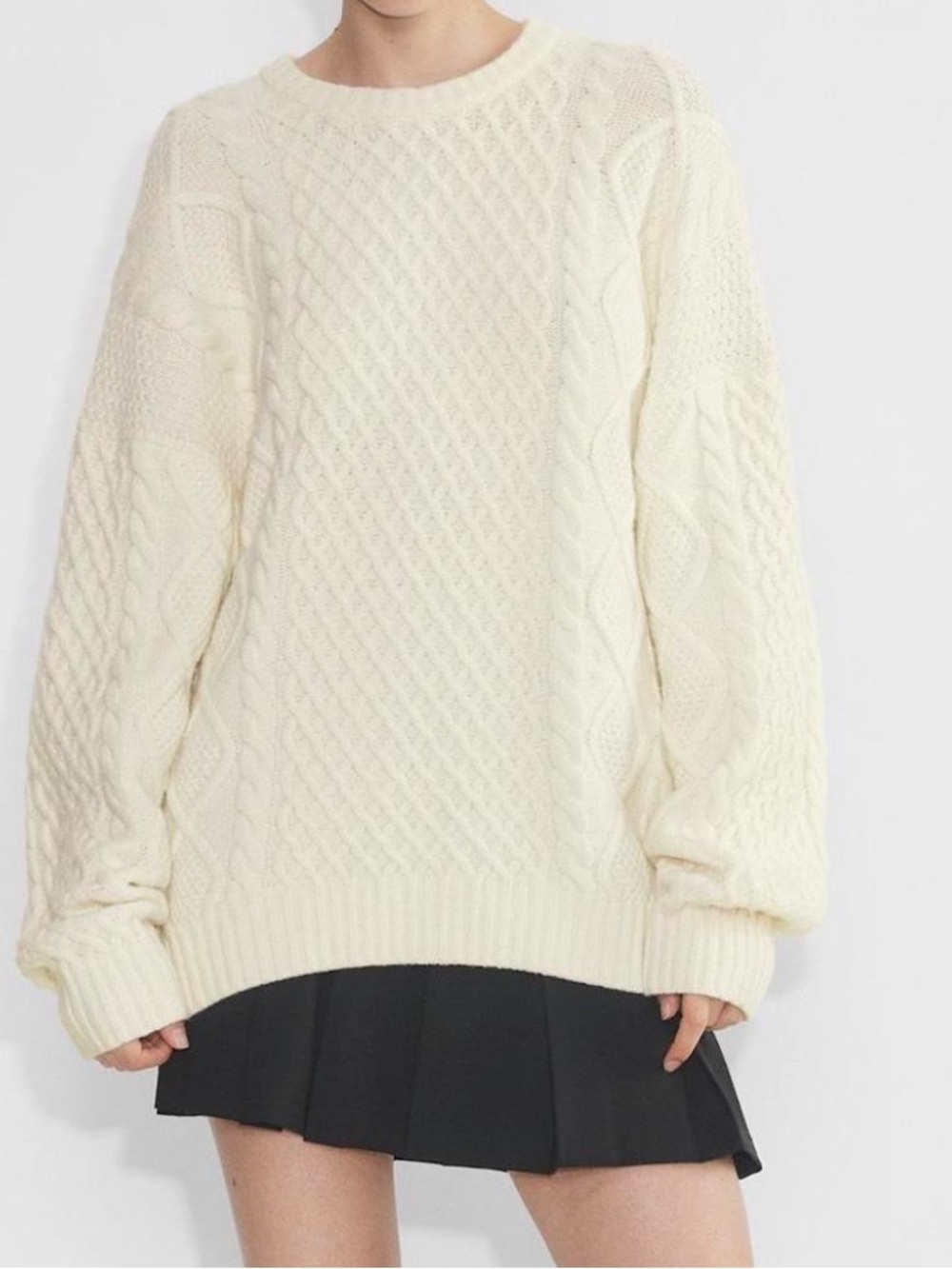 Aritzia Cream Cable-Knit Sweater